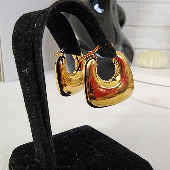 Gold Stainless Steel Chunky Square Hoop Earrings - Picture 7 of 8